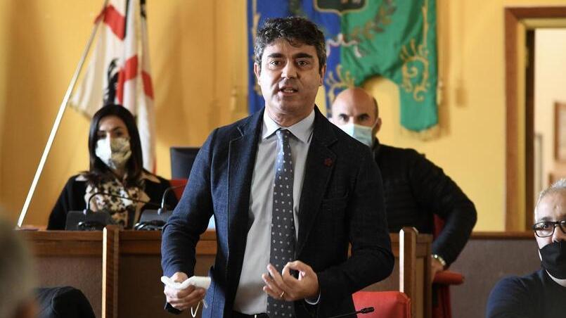 Crisi comunale nel vivo a Nuoro, ma la soluzione è lontana