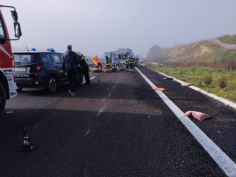 Incidente sulla Sassari-Olbia: motociclista in gravissime condizioni