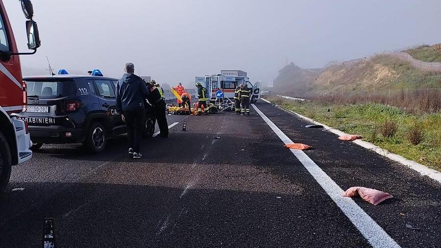 Incidente sulla Sassari-Olbia: motociclista in gravissime condizioni