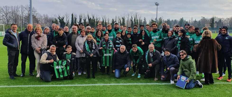 Sassuolo calcio, il tradizionale brindisi coi tifosi 