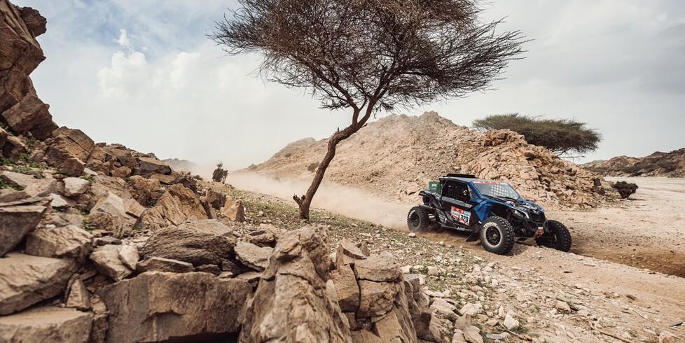 Dopo la rottura del differenziale Ceci risale posizioni alla Dakar 