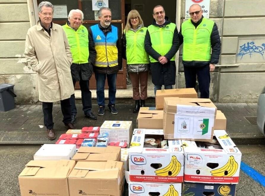 Generi alimentari per dieci quintali donati a Misericordie e parrocchie