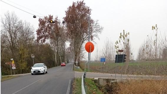 Cento, un semaforo sulla provinciale. Così si azzerano gli incidenti