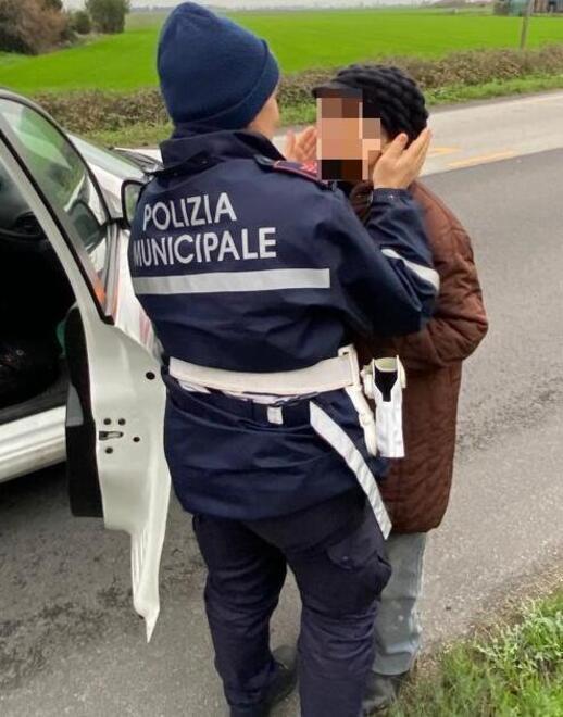 Nonnina sparisce dalla chiesa: ritrovata in salute dopo 4 ore 
