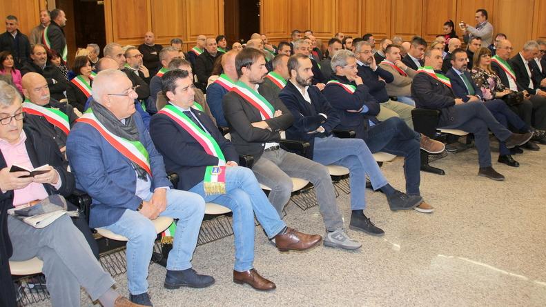 I sindaci del nord dell'isola fanno fronte comune: «Continuità anche su Alghero»