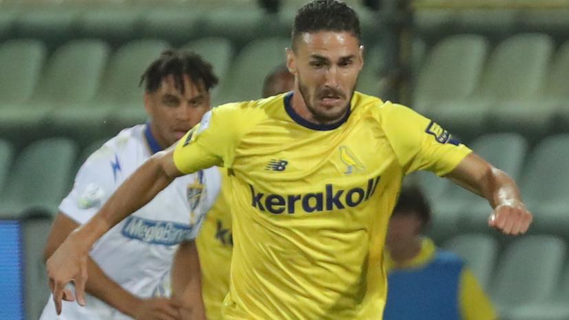 Modena calcio. Tesser esce allo scoperto su Azzi Per il terzino si scatena un’asta