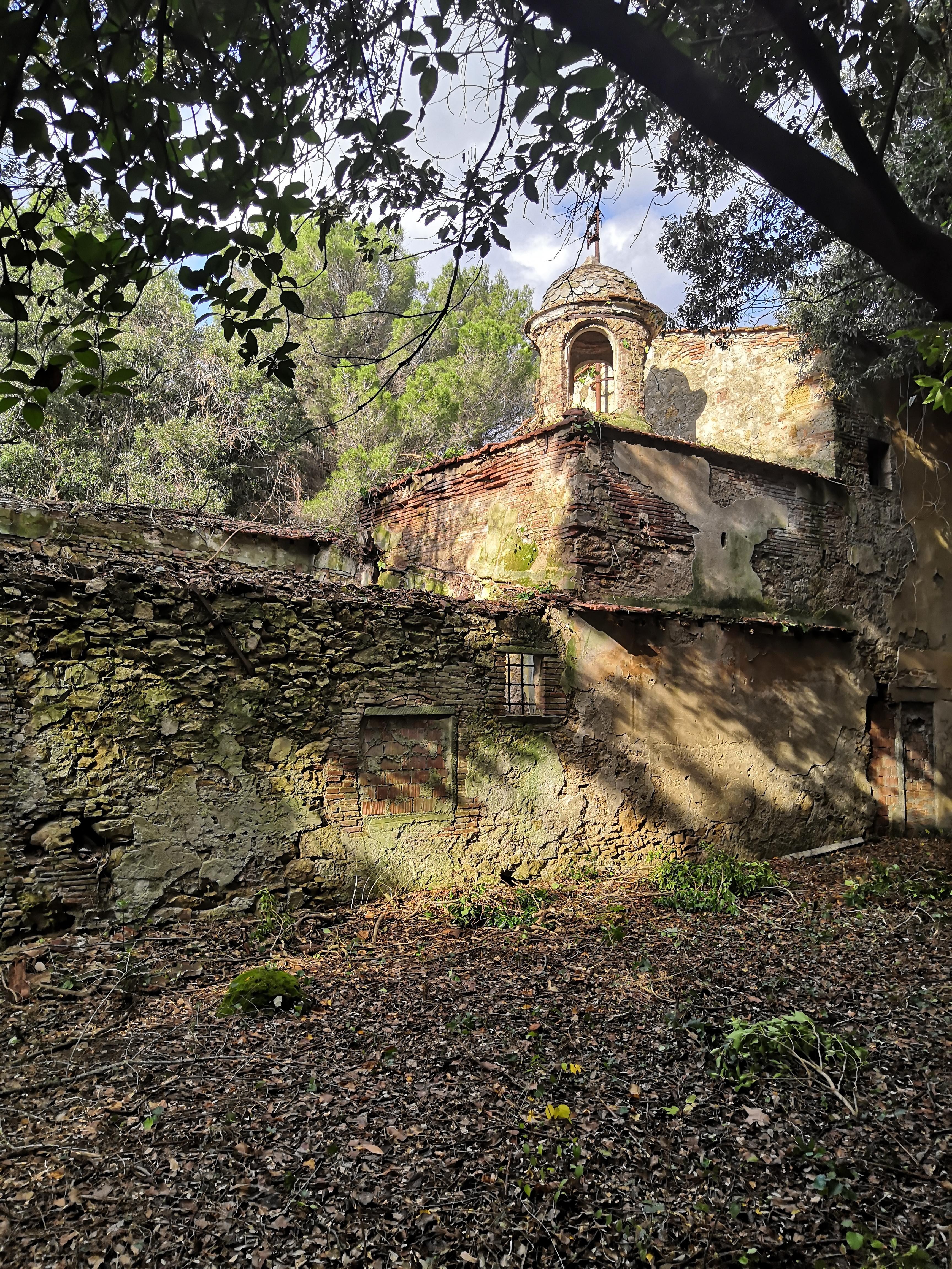 Livorno, scoperta a Villa Maurogordato: trovata la cupola greco-ortodossa