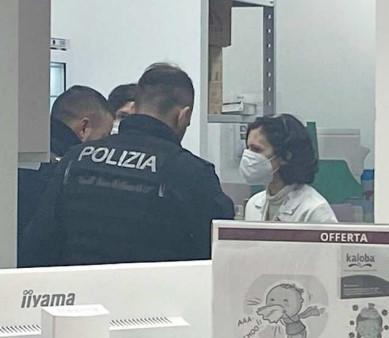 Rapina mentre è in permesso