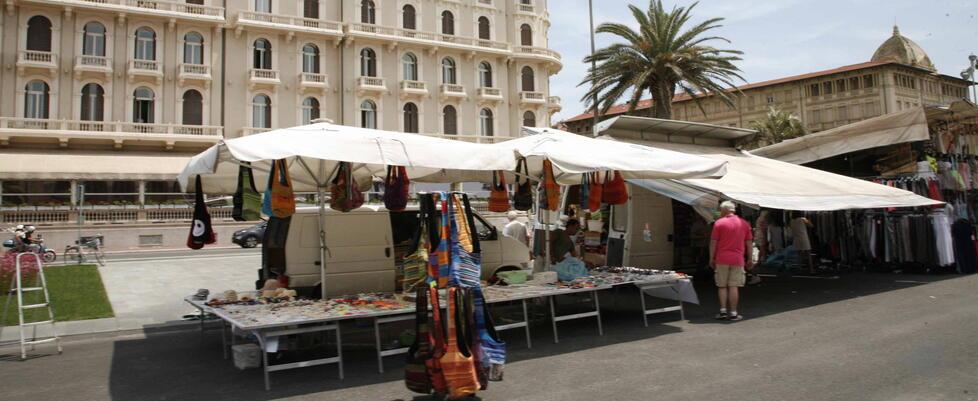 ll mercato in Passeggiata