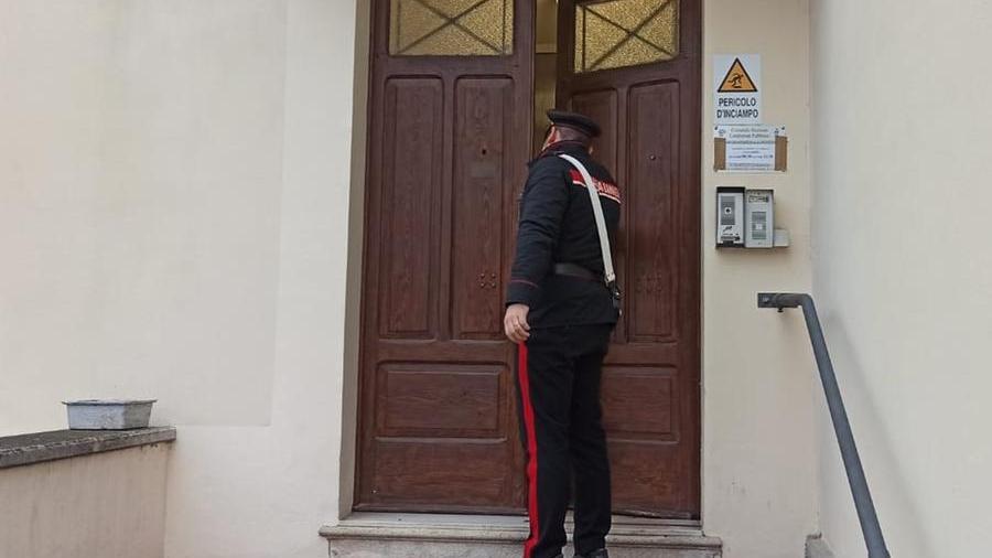 Frustò il figlio di otto anni con un cavo elettrico: deve scontare tre anni di carcere