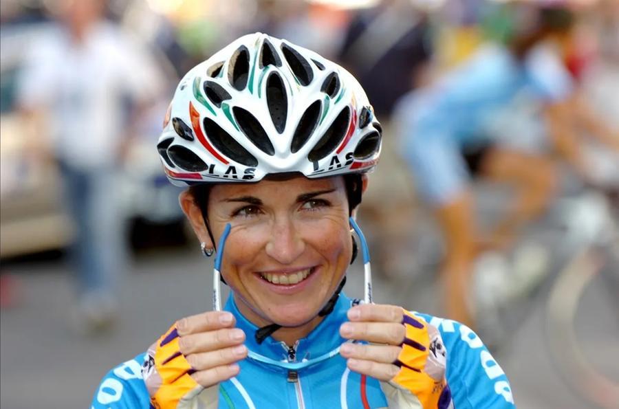 La “Pantanina” Luperini: è toscana la prima donna a guidare un team maschile