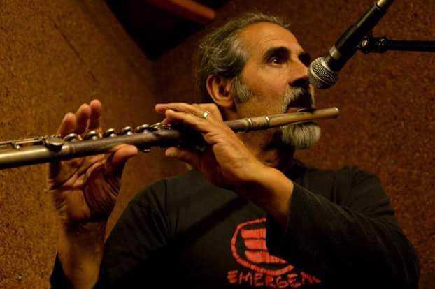 Il lungo viaggio di Frantziscu Pilu dentro l’arca dei Cordas et Cannas