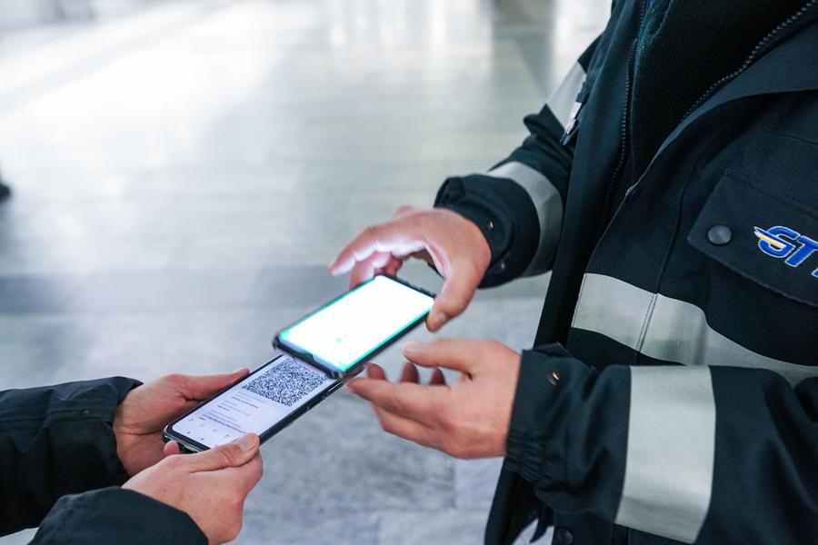 Niente più green pass per l'accesso alle strutture sanitarie in Sardegna