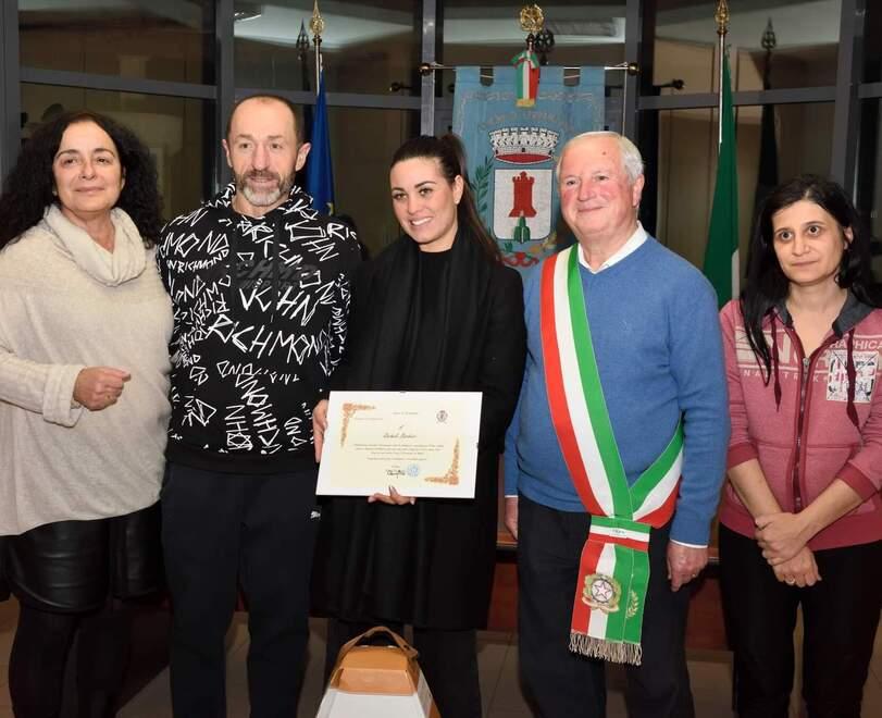 Serramazzoni celebra Rachele dopo l’argento mondiale 
