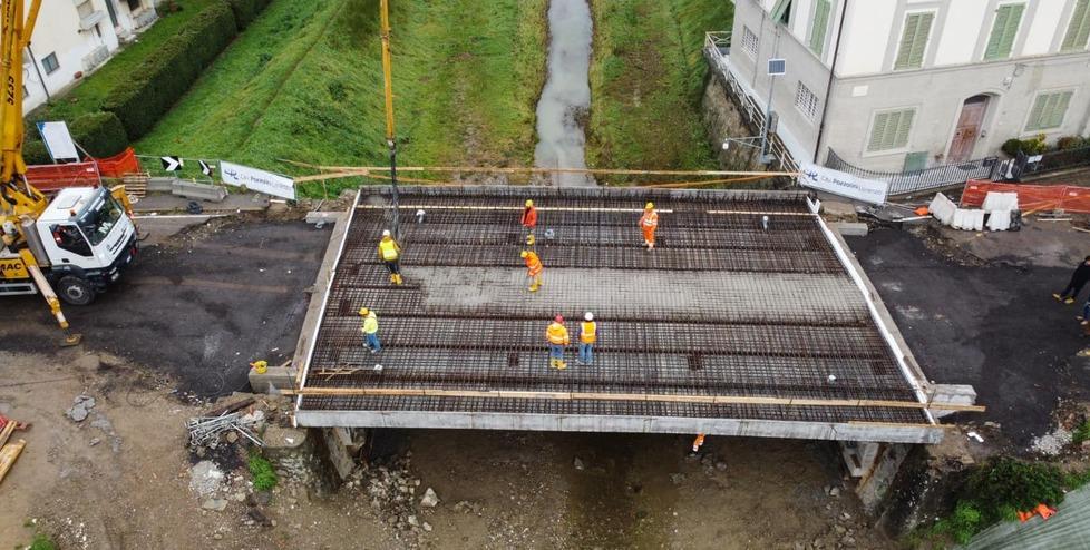 Ponte sull’Orme in ritardo, i costi lievitano di 70mila euro