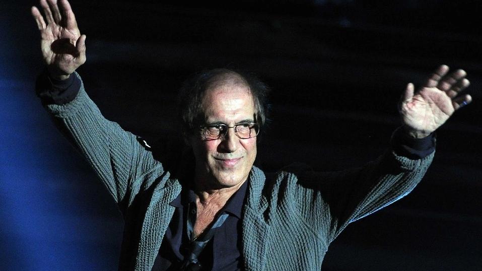 85 anni molleggiati, Celentano l'arcitaliano e una vita da innovatore-conservatore