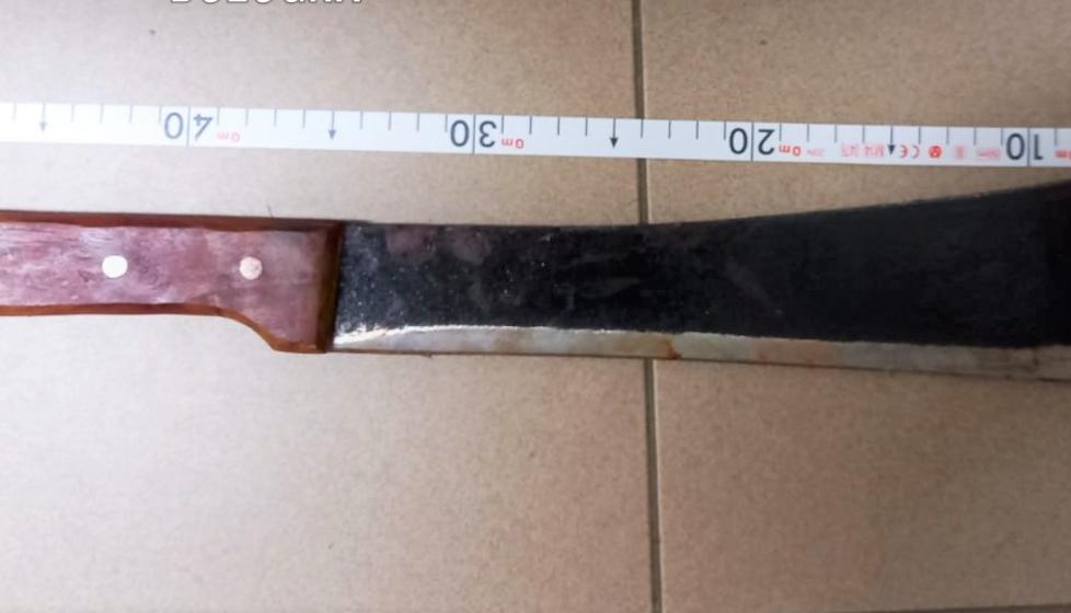 Cento, aggressione col machete