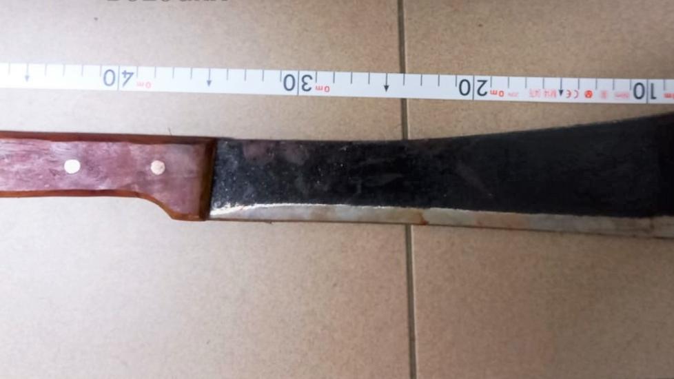 Cento, aggressione col machete