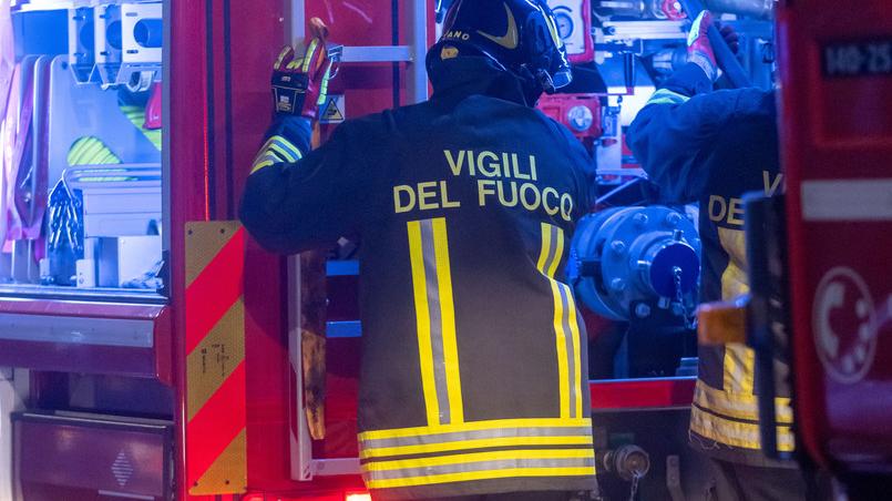 Lido Estensi, muratore cade da ponteggio: grave all’ospedale di Cona