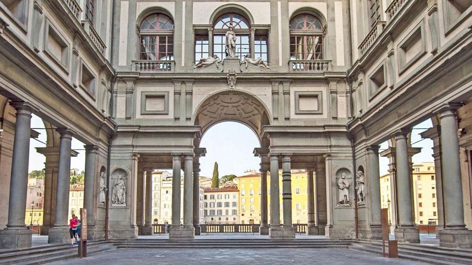 Cadde agli Uffizi, Ministero condannato a risarcire la vittima