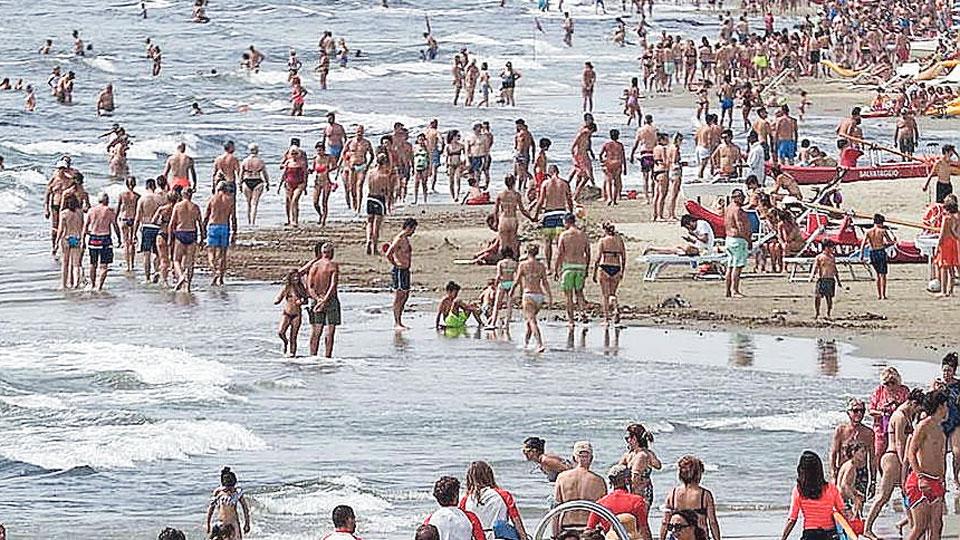 L’analisi di Antognoli: nel 2023 turismo e nautica in Versilia andranno avanti a gonfie vele