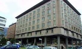 A Palazzo scoppia il caso Della Pina: 25 firme contro il suo trasferimento