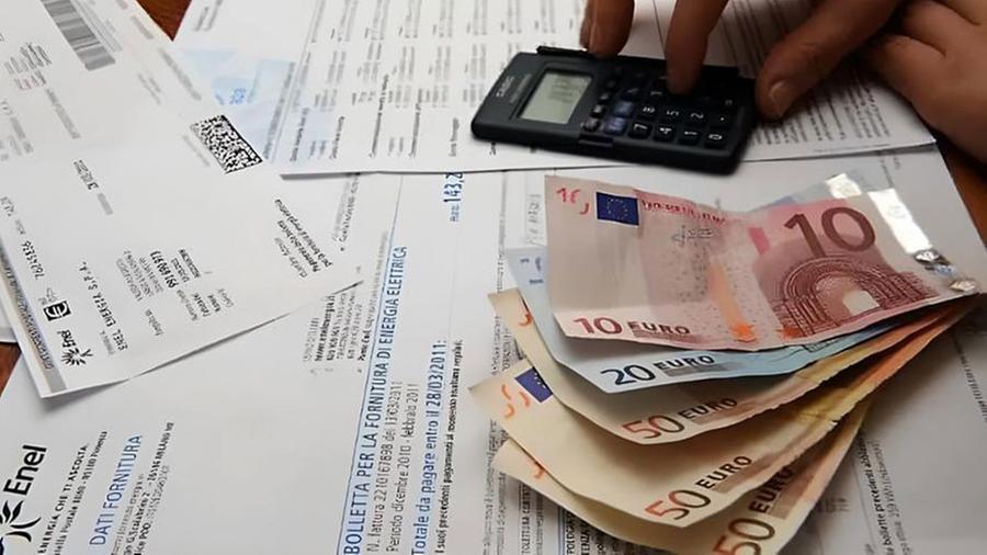 Bollette: sportello Confcommercio per ottenere lo sconto sulle tasse