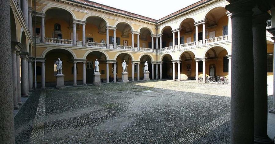 
	Uno scorcio dell'Universit&agrave; di Pavia

