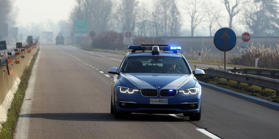 Viaggiava sulla Superstrada in bicicletta, scatta la multa