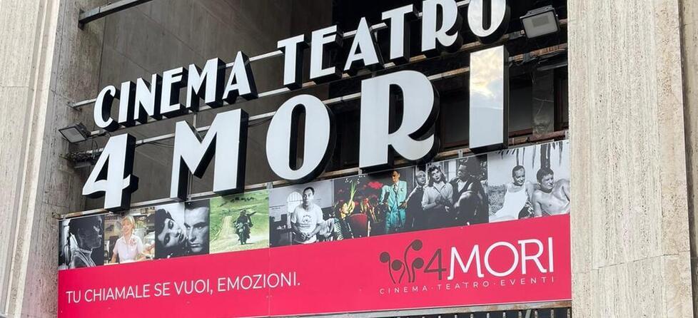 L’insegna del cinema teatro 4 Mori