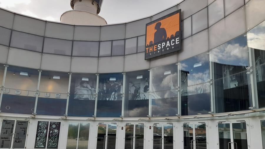 Ritardi nei lavori e slitta l’apertura del The Space