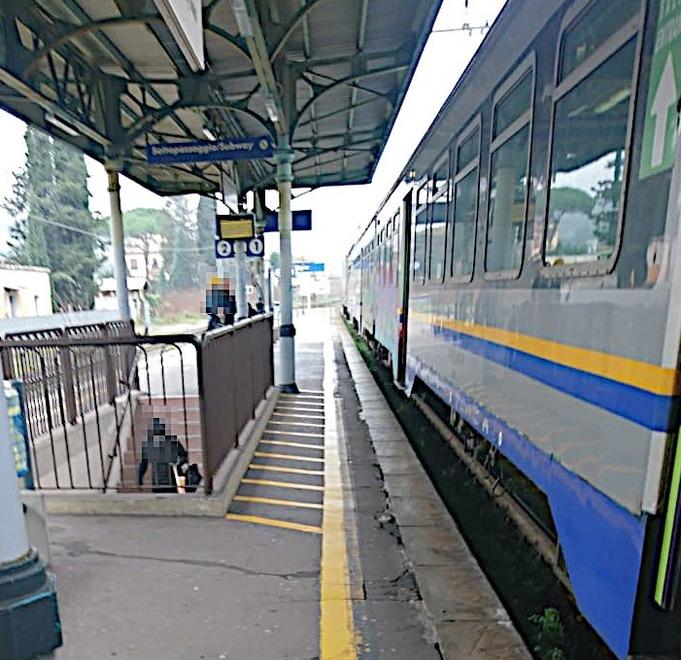 
	La stazione di Signa dove la donna che ha aggredito le due bambine &egrave; scesa dal treno e si &egrave; data alla fuga

