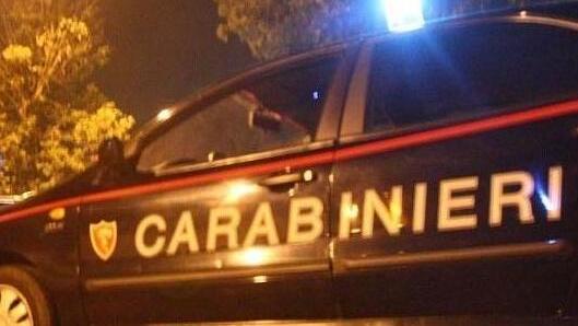 Una pattuglia dei carabinieri (foto d’archivio)