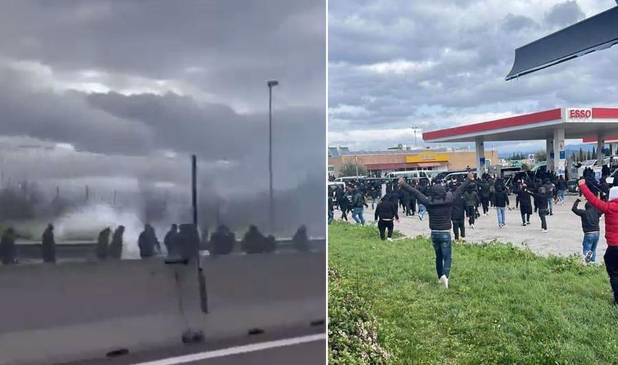 Scontri tra oltre 300 ultrà di Roma e Napoli: A1 bloccata per oltre un’ora ad Arezzo – Video