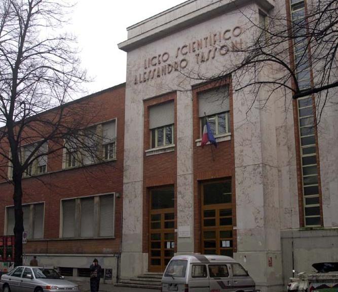 Modena. Via alle iscrizioni a scuola «Nessuna criticità per le superiori» 