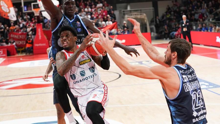 Sassari mette in ginocchio la Unahotels