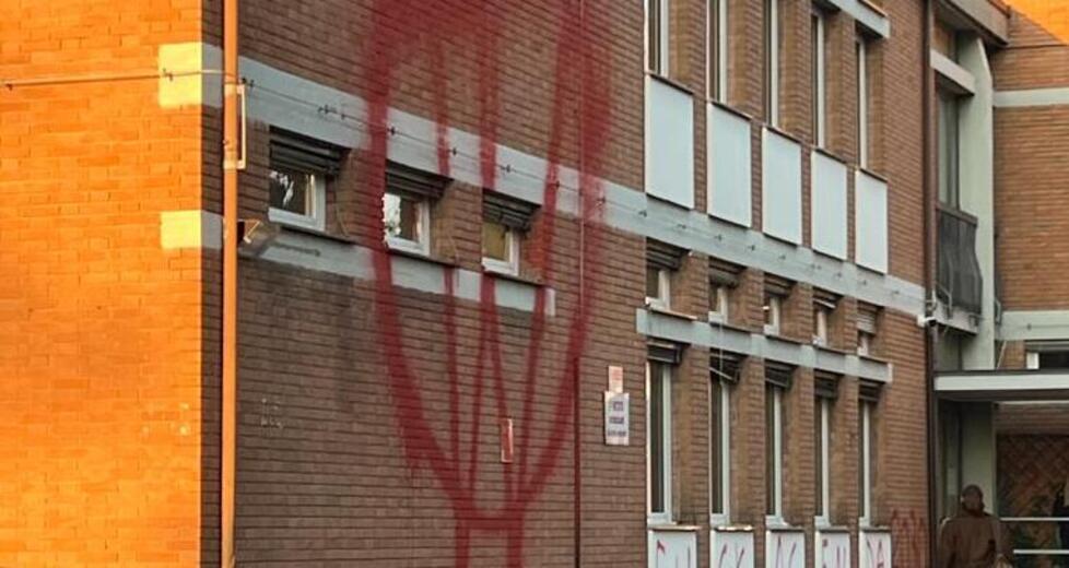 Scoperti, identificati e denunciati tre no-vax dei “Vivi”