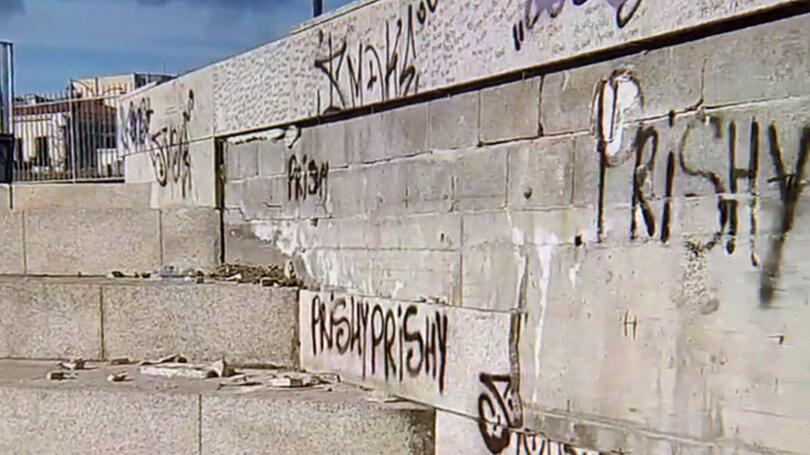 Ennesimo atto vandalico allo skate park di via Nanni: gli autori messi sotto accusa anche su Facebook