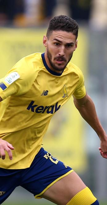 Modena, Azzi vicino al Palermo Oggi Strizzolo fa le visite e firma