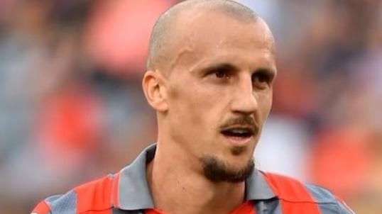 Sirigu e il Cagliari promessi sposi Obiettivo sul difensore Chiriches