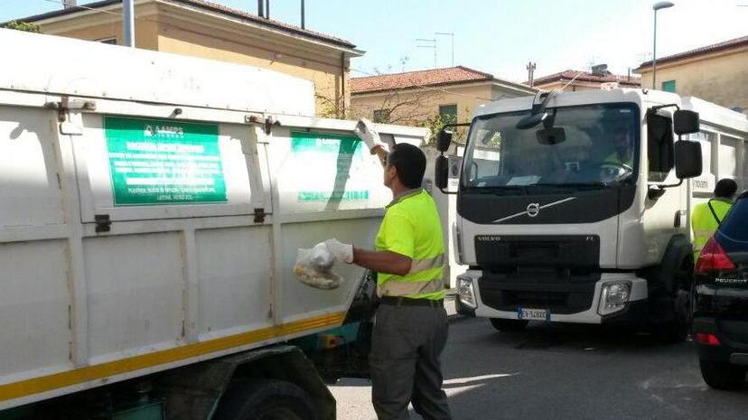 Aamps, via al porta a porta a Salviano-Cimarosa