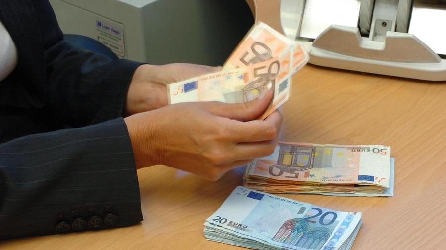 Immagine simbolo dei pagamenti erariali, fondamentali per le casse dei Comuni