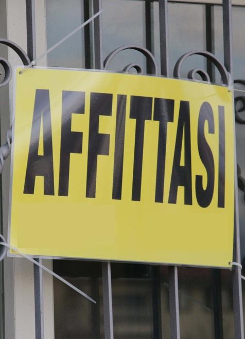 Vignola «Cerco casa in affitto per mio fratello disabile Disperati da 7 mesi» 