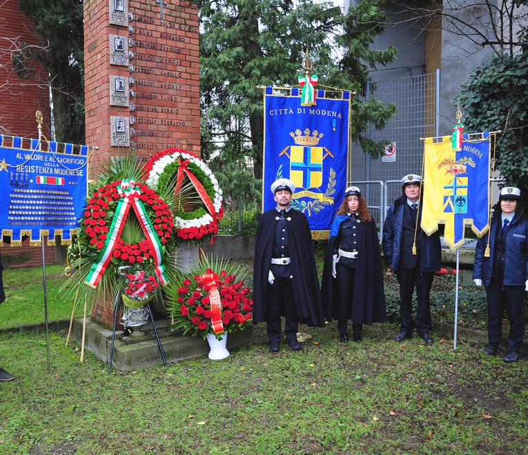 Modena. Ricordando la strage del 9 gennaio «Torniamo a difendere il lavoro» 