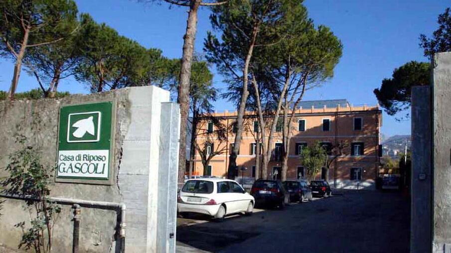 Debiti alla rsa Casa Ascoli, ipotesi ipoteca sugli immobili