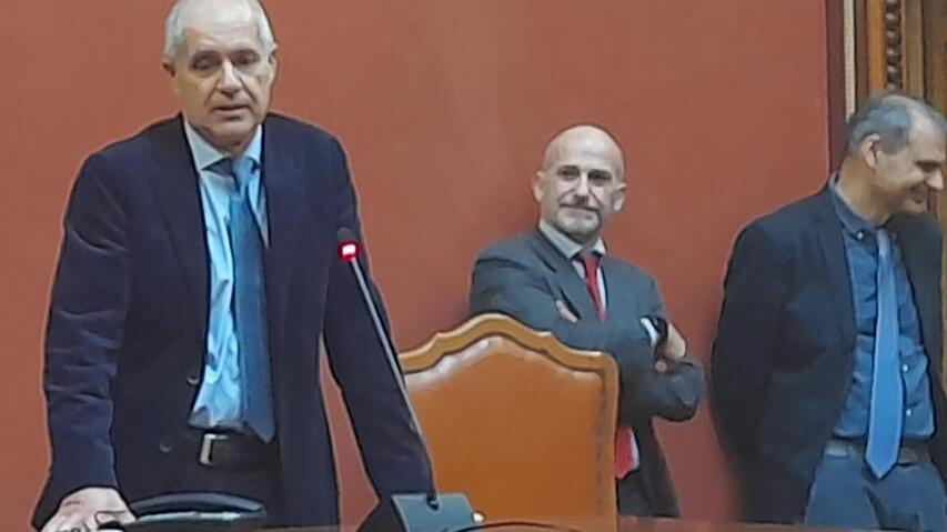 Dal processo Moby Prince al crac Cantiere: in pensione Carlo Cardi, storia del tribunale di Livorno