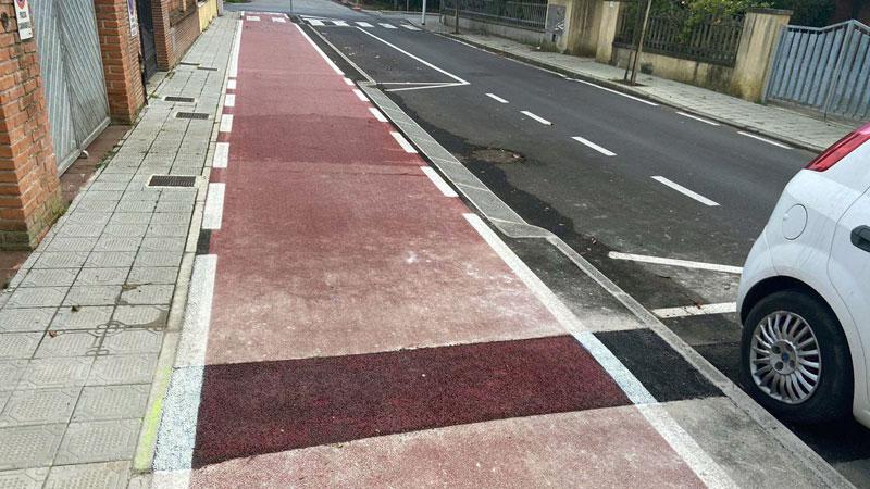 Strade asfaltate e poi bucate. Il sindaco di Camaiore: «Leggi inadatte»