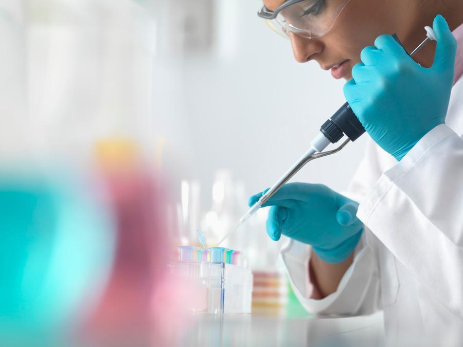 Nuovi farmaci, il 2023 sarà l’anno della svolta nella ricerca