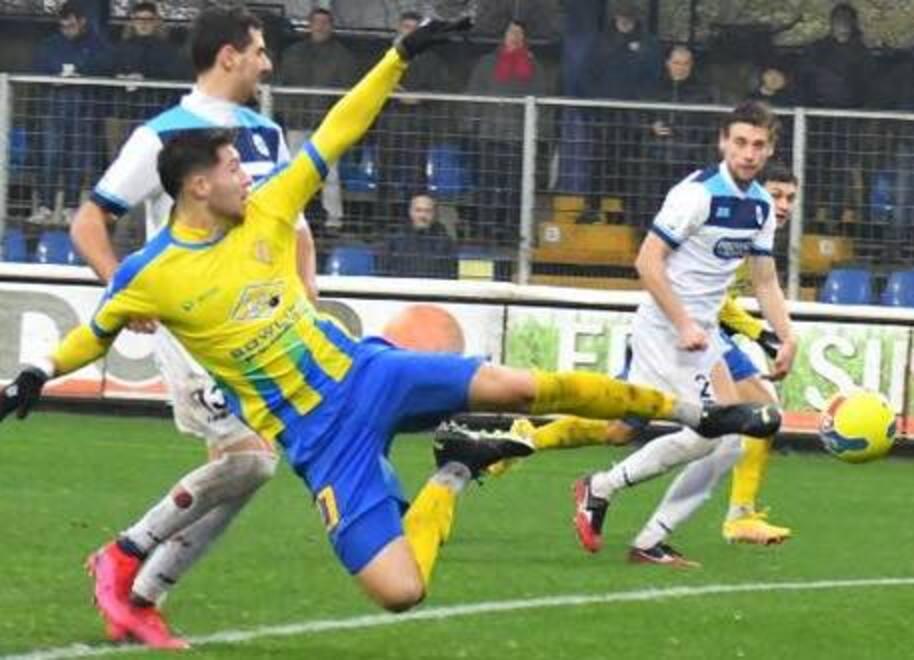 Modena calcio. Non solo lo Squalo: Vaira coccola Abiuso 