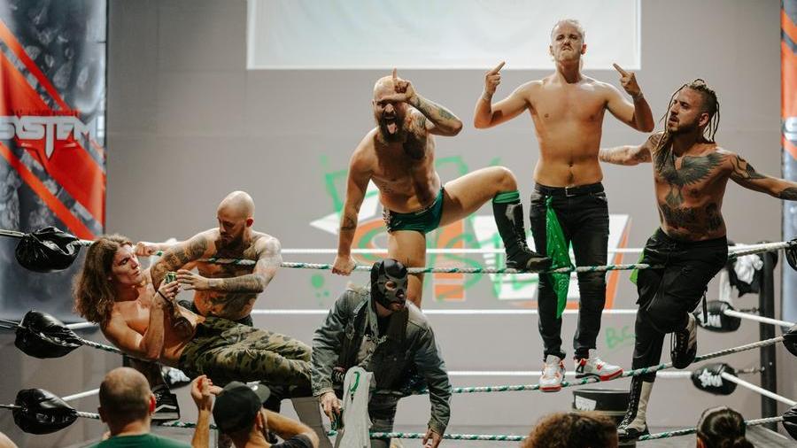 Il grande wrestling alla Villa del Colle di Collesalvetti